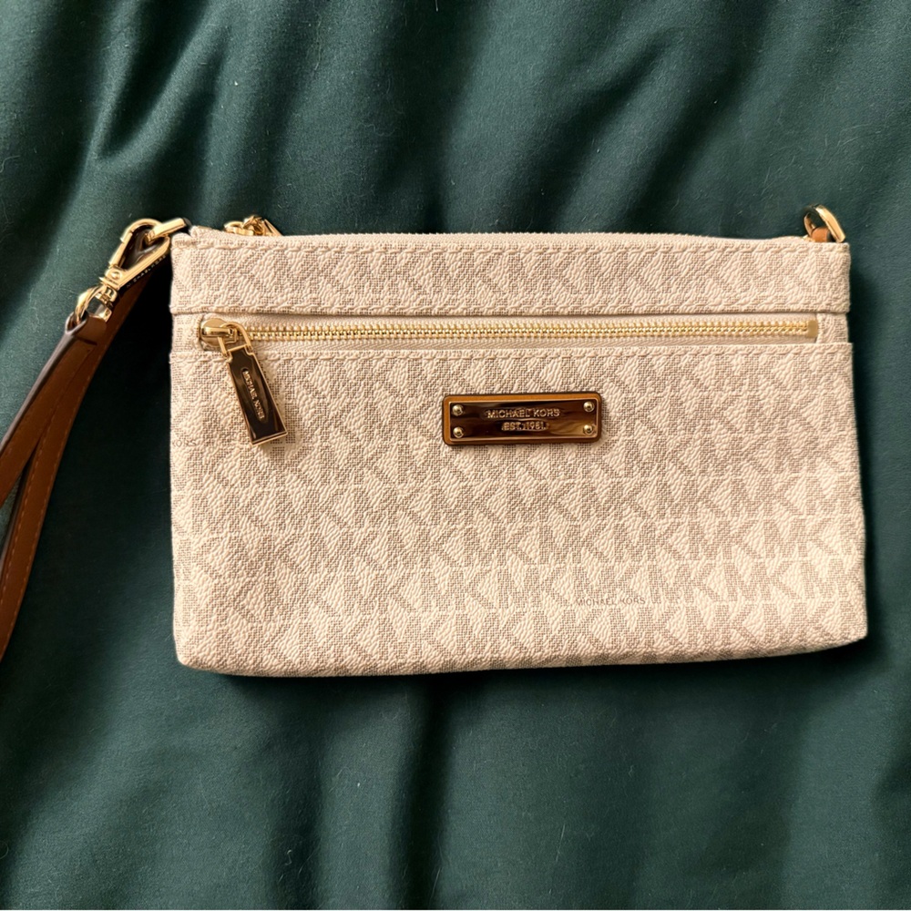 Michael Kors Beige and Gold Wristlet